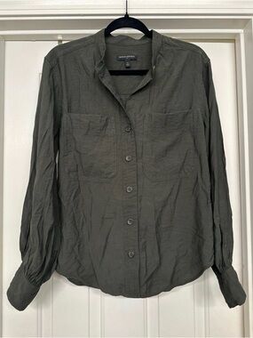 Banana Republic Olive Green Women's Button-Down Shirt
Size Large
